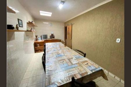 Foto 01 de casa à venda com 4 quartos, 250m² em Cidade Dutra, São Paulo