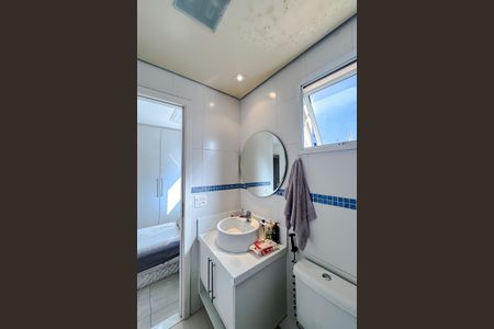 Apartamento à venda com 130m², 3 quartos e 3 vagasBanheiro da Suíte 2