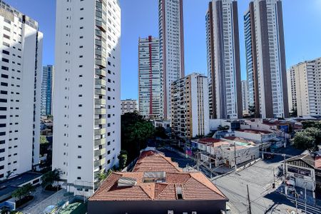 Apartamento à venda com 130m², 3 quartos e 3 vagasVista da Suíte 2