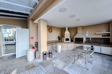 Apartamento à venda com 130m², 3 quartos e 3 vagasÁrea comum - Churrasqueira