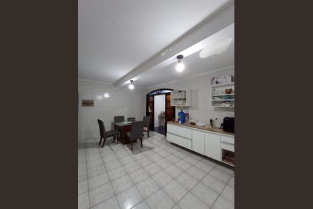 Casa à venda com 3 quartos, 160m² em Jardim Colonial, São Paulo