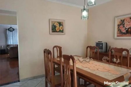 Casa à venda com 243m², 4 quartos e 3 vagasFoto 17