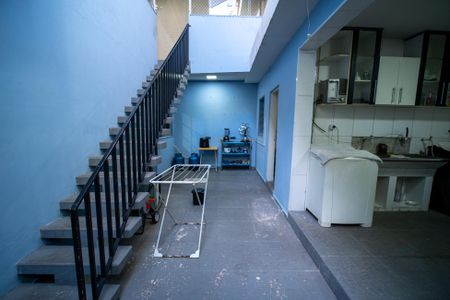 Casa à venda com 330m², 4 quartos e 2 vagasÁrea de Serviço