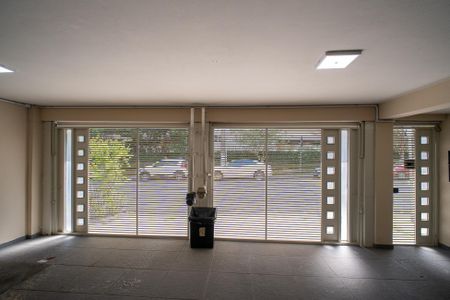 Casa à venda com 330m², 4 quartos e 2 vagasGaragem
