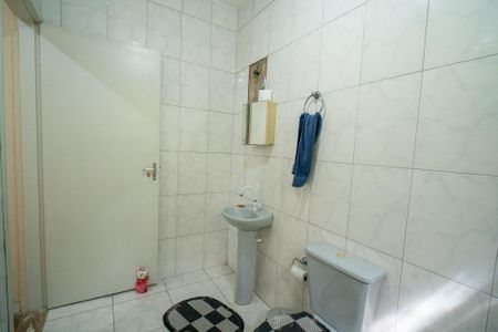 Casa à venda com 330m², 4 quartos e 2 vagasBanheiro edícula