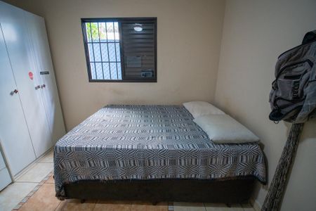 Casa à venda com 330m², 4 quartos e 2 vagasQuarto 1