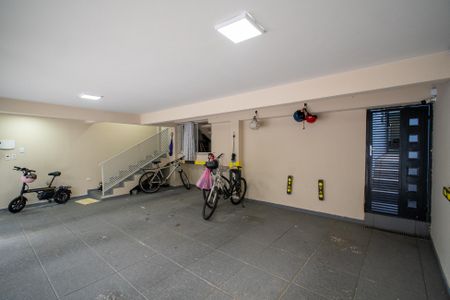 Casa à venda com 330m², 4 quartos e 2 vagasGaragem