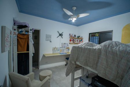 Casa à venda com 330m², 4 quartos e 2 vagasSuíte 2