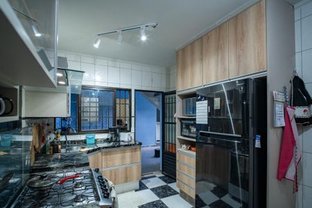 Casa à venda com 330m², 4 quartos e 2 vagasCozinha