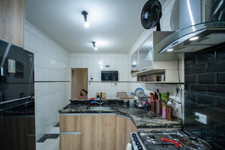 Casa à venda com 330m², 4 quartos e 2 vagasCozinha