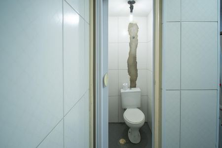 Casa à venda com 330m², 4 quartos e 2 vagasBanheiro Área de Serviço