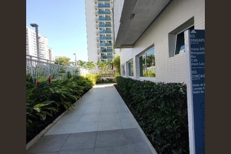 Apartamento para alugar com 157m², 2 quartos e 3 vagas