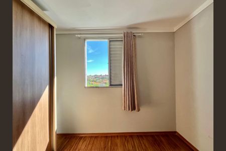 Apartamento para alugar com 47m², 2 quartos e 1 vagaQuarto 1