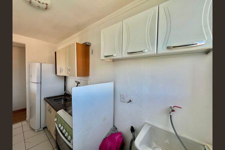Apartamento para alugar com 47m², 2 quartos e 1 vagaCozinha e Área de Serviço