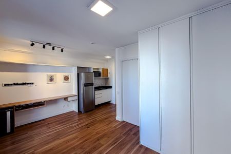 Studio de kitnet/studio para alugar com 1 quarto, 32m² em Vila Dom Pedro I, São Paulo