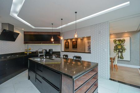 Casa à venda com 271m², 3 quartos e 4 vagasCozinha