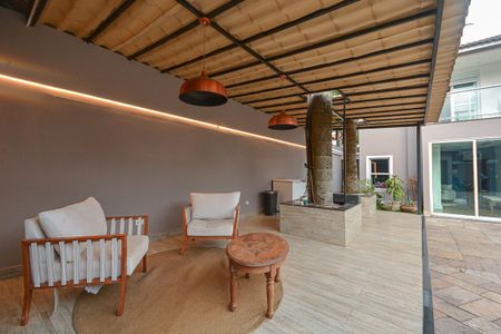 Casa à venda com 271m², 3 quartos e 4 vagasChurrasqueira