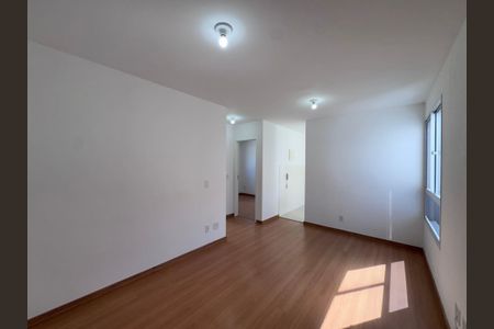 Sala de apartamento para alugar com 2 quartos, 44m² em Vargem Grande, Rio de Janeiro