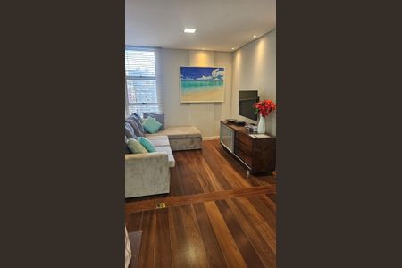 Apartamento para alugar com 110m², 3 quartos e 3 vagasSala