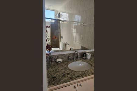 Apartamento para alugar com 110m², 3 quartos e 3 vagasBanheiro