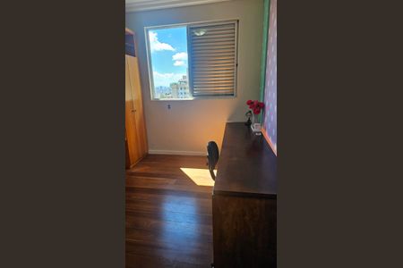 Apartamento para alugar com 110m², 3 quartos e 3 vagasQuarto