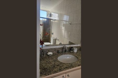 Apartamento para alugar com 110m², 3 quartos e 3 vagasBanheiro