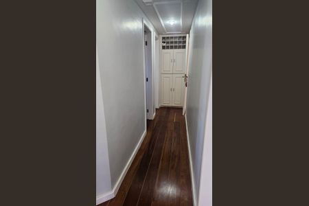 Apartamento para alugar com 110m², 3 quartos e 3 vagasCorredor