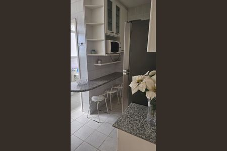 Apartamento para alugar com 110m², 3 quartos e 3 vagasCozinha