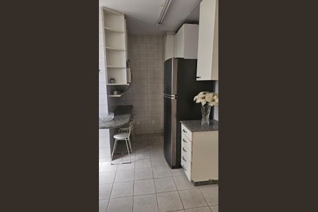Apartamento para alugar com 110m², 3 quartos e 3 vagasCozinha