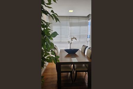 Apartamento para alugar com 110m², 3 quartos e 3 vagasSala