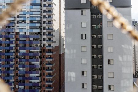 Varanda - vista de apartamento para alugar com 3 quartos, 68m² em Vila Augusta, Guarulhos