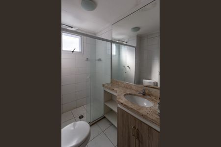 Apartamento para alugar com 68m², 3 quartos e 1 vagaBanheiro do Quarto 2 suíte