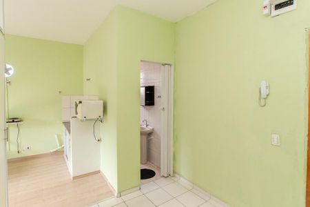 Sala de kitnet/studio para alugar com 1 quarto, 40m² em Vila Nilo, São Paulo