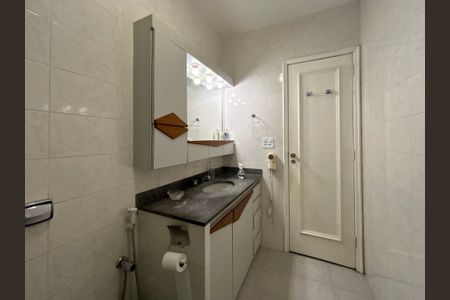Apartamento para alugar com 105m², 3 quartos e 1 vagaBanheiro social