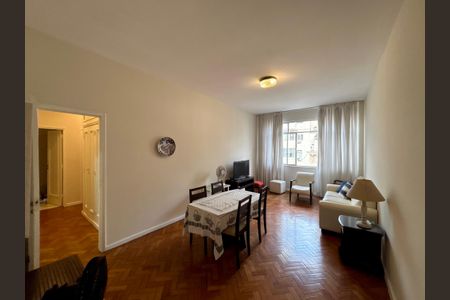 Sala de apartamento para alugar com 3 quartos, 105m² em Copacabana, Rio de Janeiro