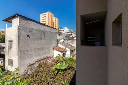 Casa para alugar com 40m², 1 quarto e sem vagaÁrea de Serviço - Vista