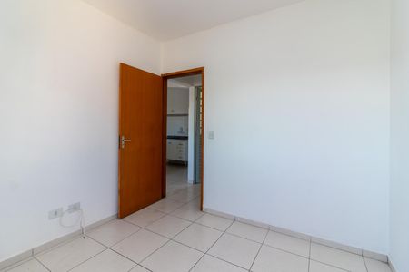 Quarto de casa para alugar com 1 quarto, 40m² em Parque Peruche, São Paulo