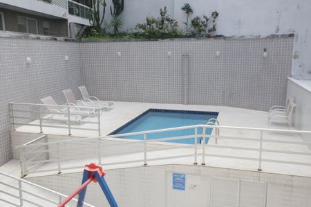 Apartamento à venda com 67m², 2 quartos e 1 vagaÁrea comum - Piscina