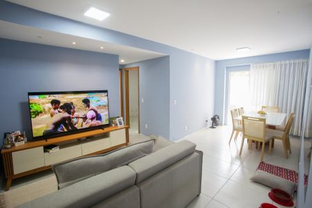 Sala de apartamento à venda com 2 quartos, 67m² em Anil, Rio de Janeiro