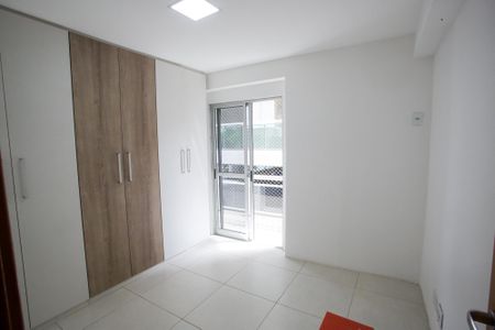 Apartamento à venda com 67m², 2 quartos e 1 vagaQuarto 2