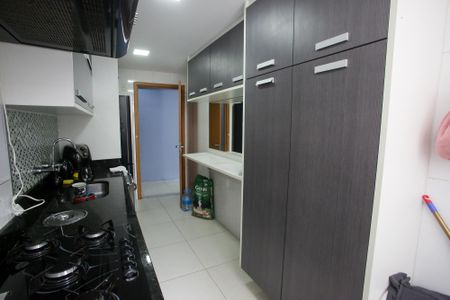 Apartamento à venda com 67m², 2 quartos e 1 vagaCozinha