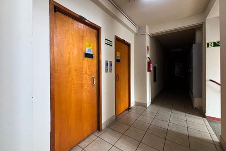 Apartamento à venda com 26m², 1 quarto e sem vaga Apartamento à venda com 26m², 1 quarto e sem vagaElevadores