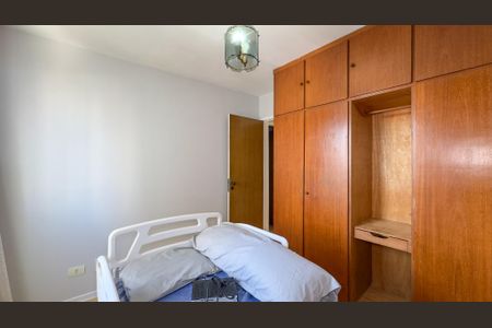 Apartamento à venda com 80m², 2 quartos e 2 vagasQuarto 2