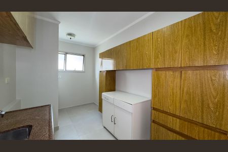 Apartamento à venda com 80m², 2 quartos e 2 vagasCozinha e Área de Serviço