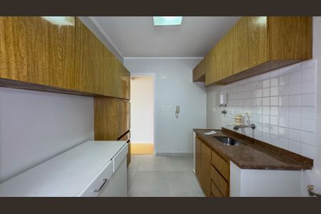 Apartamento à venda com 80m², 2 quartos e 2 vagasCozinha e Área de Serviço