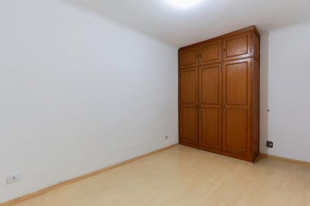 Casa à venda com 210m², 3 quartos e 2 vagasQuarto 1