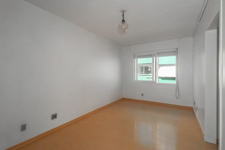 Sala de apartamento para alugar com 2 quartos, 65m² em Passo D’areia, Porto Alegre