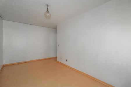 Sala de apartamento para alugar com 2 quartos, 65m² em Passo D’areia, Porto Alegre