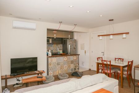 Sala de apartamento à venda com 1 quarto, 52m² em Vila Romana, São Paulo