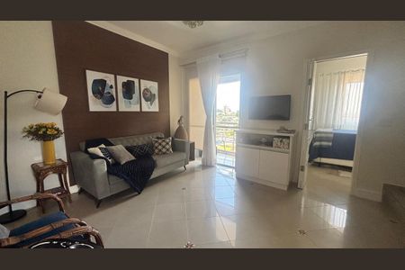 Sala de apartamento à venda com 3 quartos, 120m² em Vila Mangalot, São Paulo